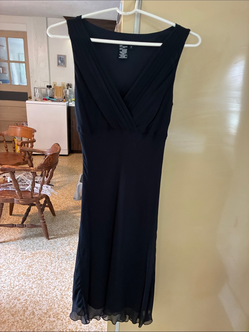 BCBGMaxAzria Black Sleeveless V-Neck Midi Dress